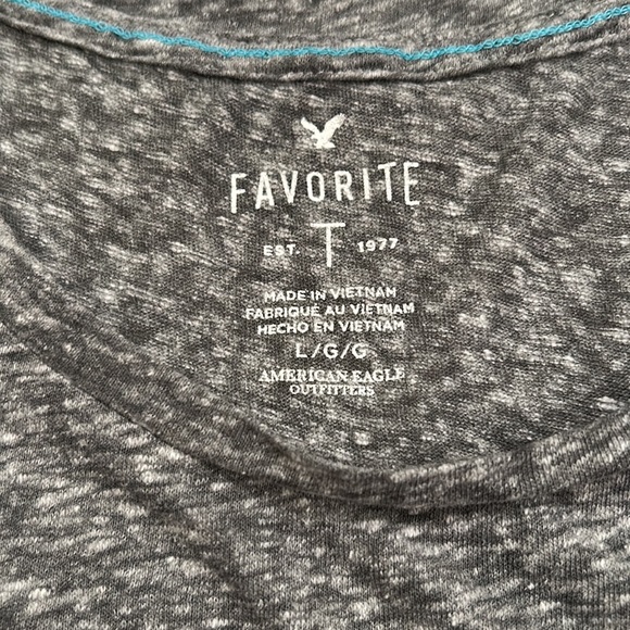 American Eagle Favorite T Shirt - Picture 3 of 4